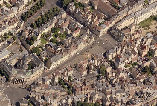 Bing Maps Bird’s Eye of Place Saint-Sauveur, Caen Image Credit: © 2016 Microsoft